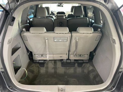 Used 2016 Honda Odyssey EX-L image 8