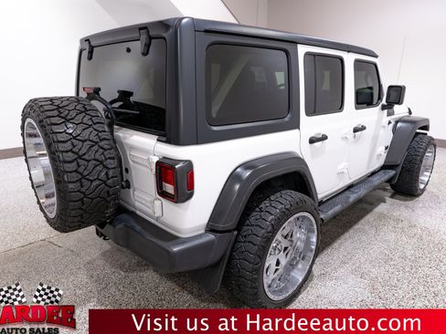 Used 2019 Jeep Wrangler Unlimited Sport AWD/4WD image 5
