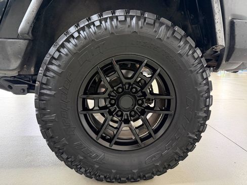 Used 2007 Toyota FJ Cruiser 4WD image 27