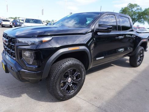 Used 2024 GMC Canyon Elevation w/ Convenience Package RWD image 3