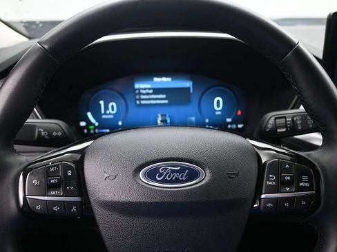 Used 2024 Ford Escape Platinum AWD/4WD image 12