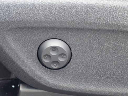 New 2026 Mercedes-Benz GLE 350 4MATIC image 38