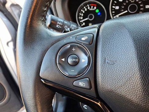 Used 2019 Honda HR-V Sport image 27