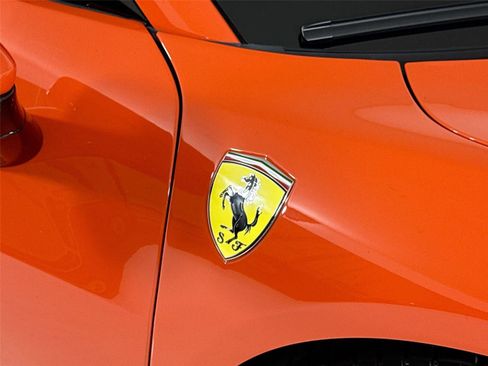 Used 2024 Ferrari 296 GTS image 36