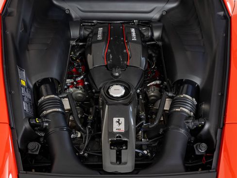 Certified 2019 Ferrari 488 Pista Coupe RWD image 76