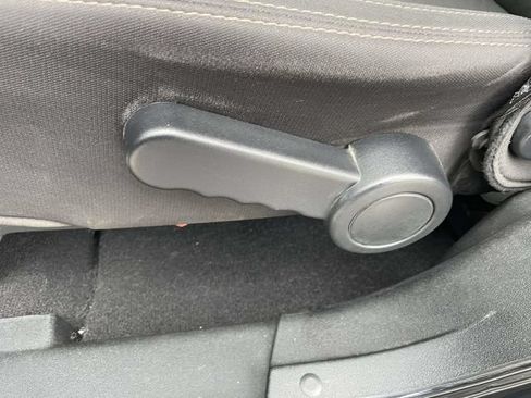 Used 2018 Jeep Wrangler Unlimited Sport AWD/4WD image 19