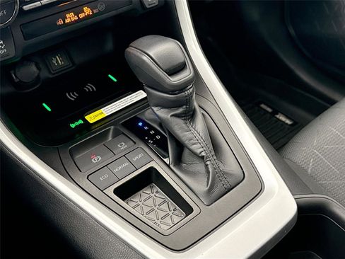 Certified 2024 Toyota RAV4 XLE w/ Convenience Package FWD image 26