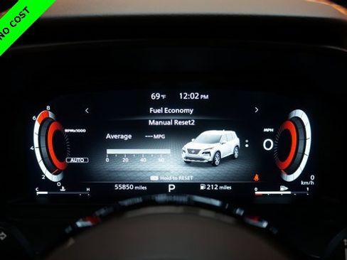 Used 2022 Nissan Rogue Platinum w/ Head-Up Display Package image 13