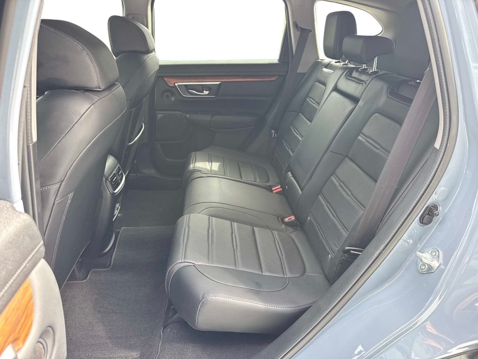 Used 2022 Honda CR-V Touring image 14