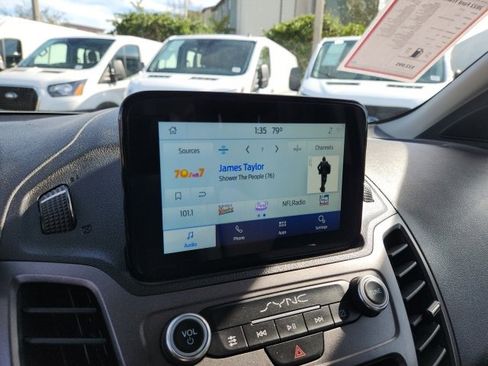 Used 2022 Ford Transit Connect XL image 28