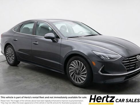 Used 2025 Hyundai Sonata SEL image 1