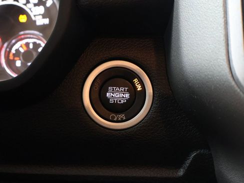 Used 2024 RAM 2500 Big Horn w/ Level 2 Equipment Group image 24