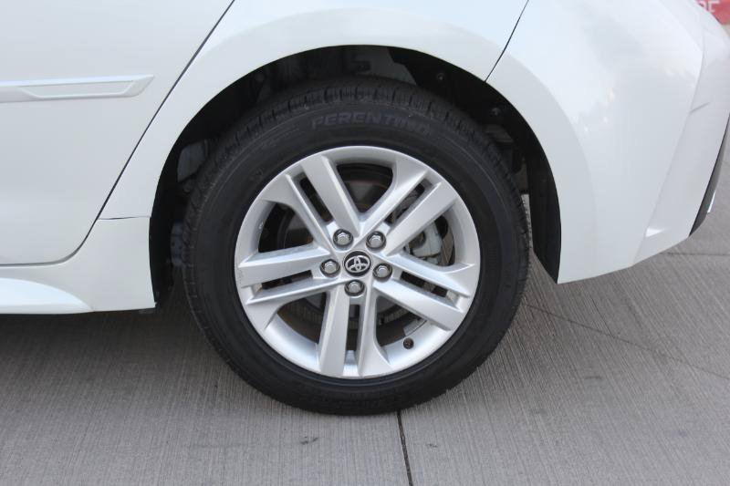 Used 2021 Toyota Corolla SE FWD image 38