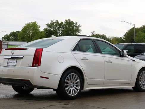 Used 2011 Cadillac CTS Premium RWD image 9