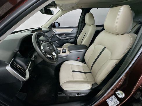 Used 2024 MAZDA CX-90 Plug-In Hybrid w/ Premium Pkg AWD/4WD image 13