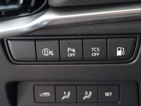 New 2025 MAZDA CX-70 Plug-In Hybrid w/ Premium Pkg image 28