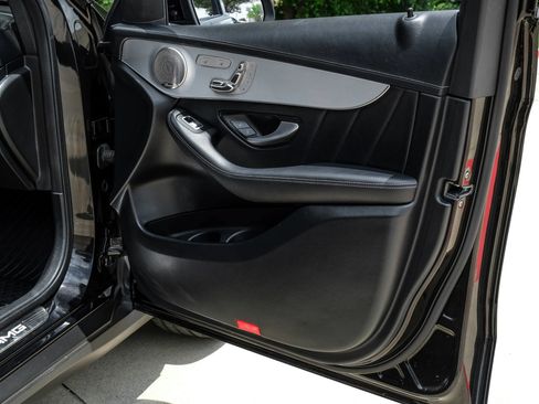 Used 2021 Mercedes-Benz GLC 43 AMG 4MATIC image 40