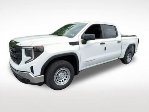 Used 2023 GMC Sierra 1500 Pro w/ Convenience Package image 4