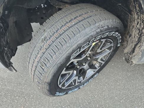 New 2026 RAM 1500 Laramie AWD/4WD image 28