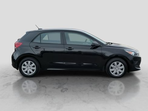 Used 2022 Kia Rio S FWD image 9
