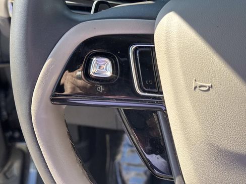 Used 2022 Lincoln Corsair FWD image 22