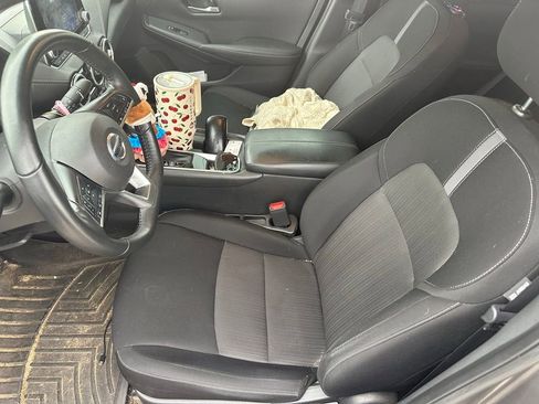 Used 2022 Nissan Sentra SV w/ All-Weather Package FWD image 8