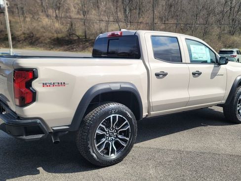 New 2026 Chevrolet Colorado Trail Boss AWD/4WD image 9