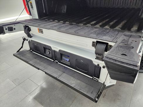 Used 2024 GMC Sierra 1500 AT4X image 34