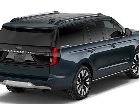 New 2026 Ford Expedition Platinum w/ Driver's Package image 3