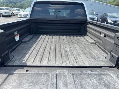 Used 2018 Honda Ridgeline Sport image 10