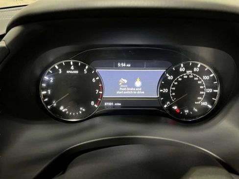 Used 2023 INFINITI QX80 Sensory w/ All-Season Package AWD/4WD image 17