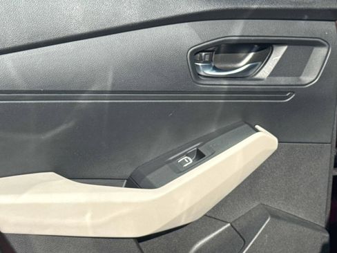 Certified 2023 Honda Accord EX image 12