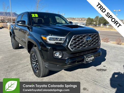 Used 2023 Toyota Tacoma TRD Sport image 1