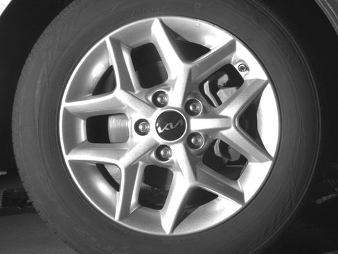 Used 2025 Kia Soul LX w/ LX Technology Package image 17