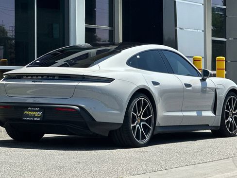 Used 2023 Porsche Taycan RWD image 4