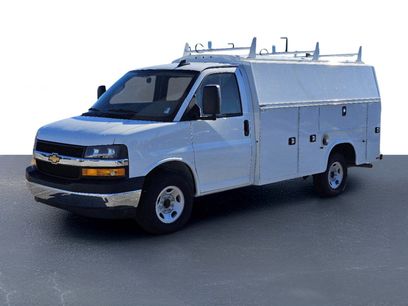 New 2024 Chevrolet Express 3500 w/ Power Convenience Package