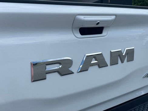 Used 2026 RAM 1500 Laramie AWD/4WD image 32