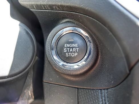 Used 2024 Subaru Forester Premium AWD/4WD image 18