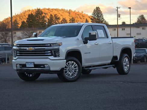 Used 2021 Chevrolet Silverado 3500 High Country w/ Z71 Off-Road Package image 1