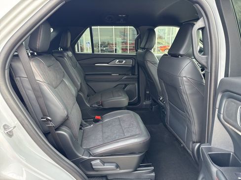 New 2026 Ford Explorer ST image 33