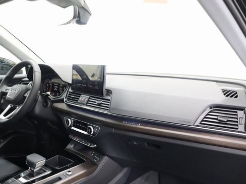 Used 2025 Audi Q5 2.0T Premium Plus w/ Premium Plus Package image 23