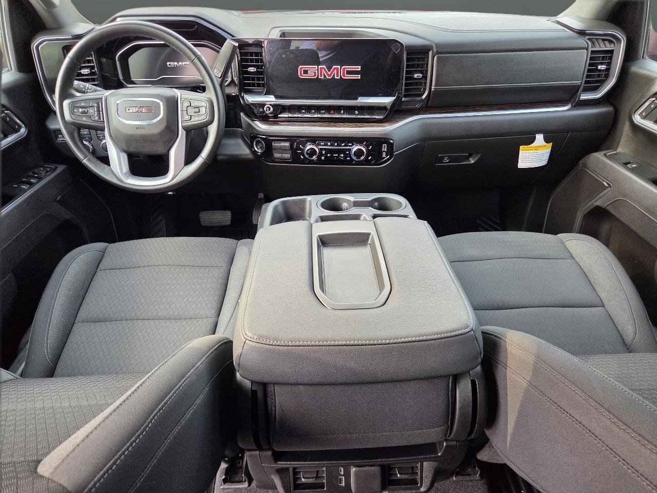 Used 2025 GMC Sierra 1500 SLE w/ X31 Off-Road Package AWD/4WD image 17
