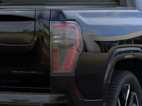 New 2025 GMC Sierra EV Denali image 12