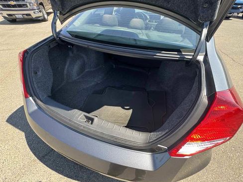 Used 2012 Honda Accord EX image 39