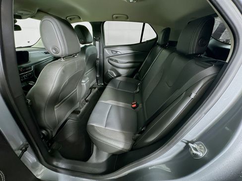 Used 2025 Buick Encore GX Preferred FWD image 26