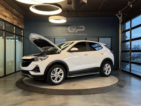 Used 2020 Buick Encore GX Preferred w/ Cold Weather Comfort Package AWD/4WD image 24