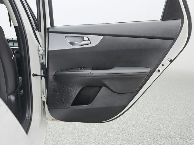 Certified 2023 Kia Forte LXS w/ LXS Technology Package FWD image 25