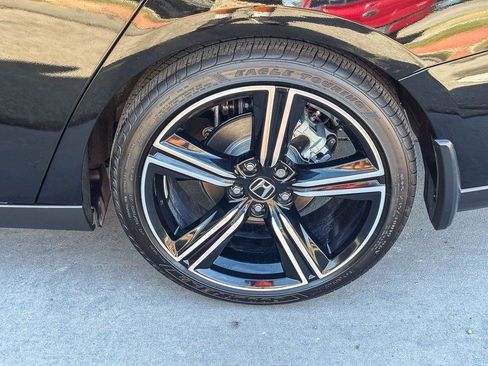 Used 2023 Honda Accord Sport image 12