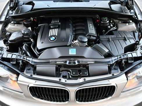 Used 2011 BMW 128i Convertible image 69