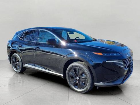 Certified 2025 Nissan Murano SV image 1